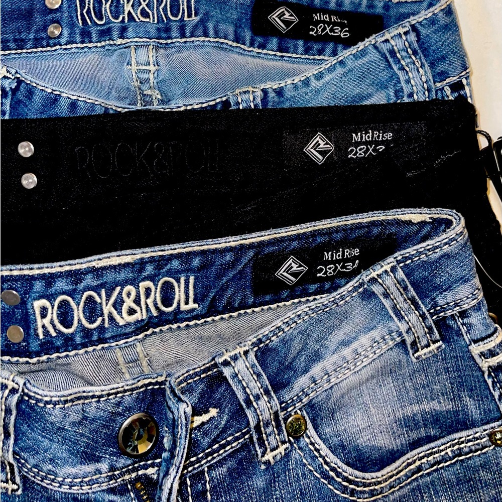 Women’s & Jr’s Jeans *Brand Names